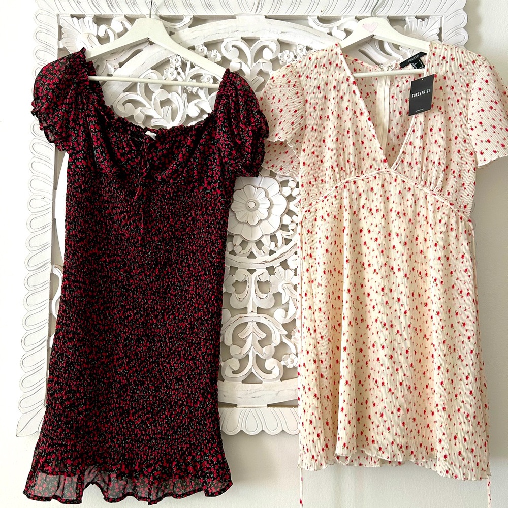 Forever 21 floral rose bud black white red summer dress (x2)